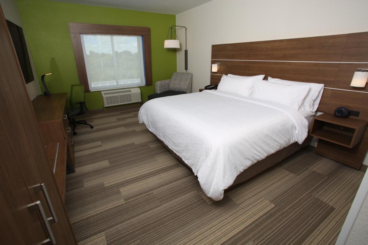 Holiday Inn Express Hotel And Suites Lincoln Airport By Ihg Dış mekan fotoğraf