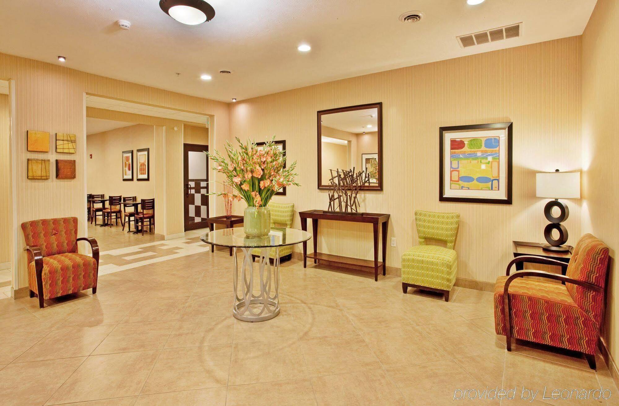 Holiday Inn Express Hotel And Suites Lincoln Airport By Ihg Dış mekan fotoğraf